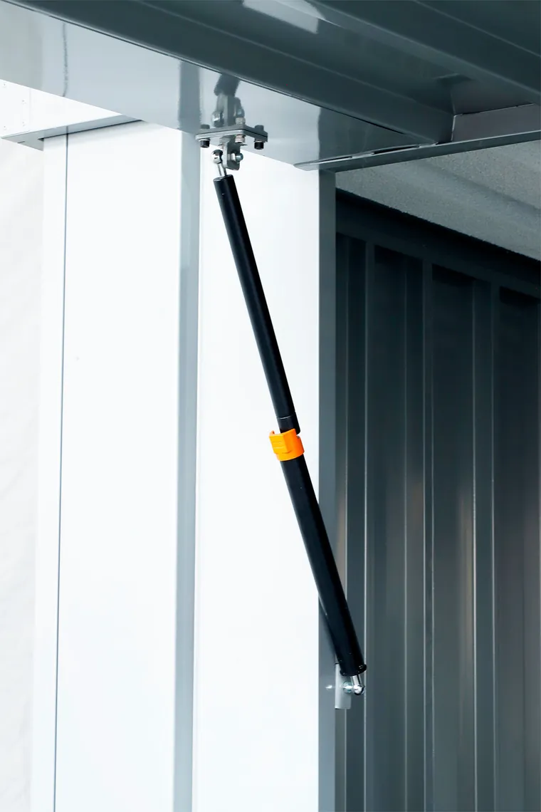 Gas-strut hardware